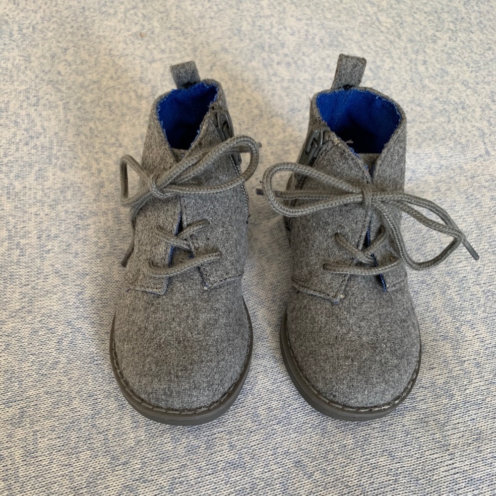 NWOT Gap Boys Lightweight Boots